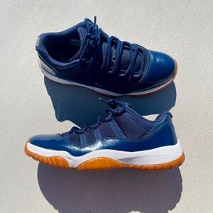 Nike Air Jordan 11 Retro Low Navy / Midnight Blue